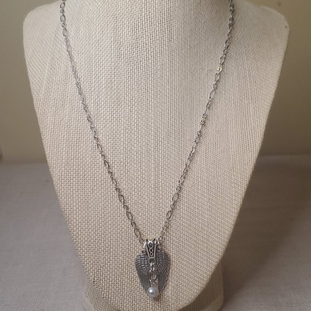 Silver plated necklace with wing and pearl charms